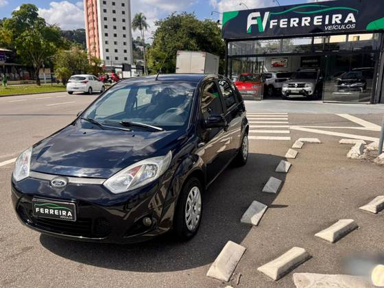 FORD FIESTA 1.6 ROCAM SE 8V FLEX 4P MANUAL